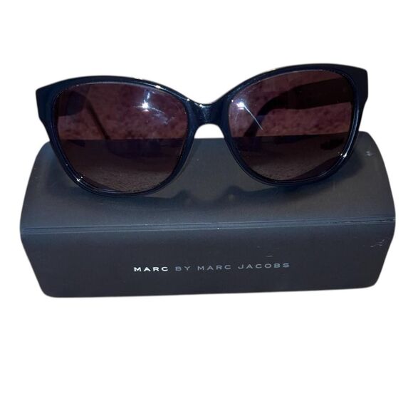Marc-by-marc-jacobs Women's Black and Brown Sunglasses - Picture 2 of 3